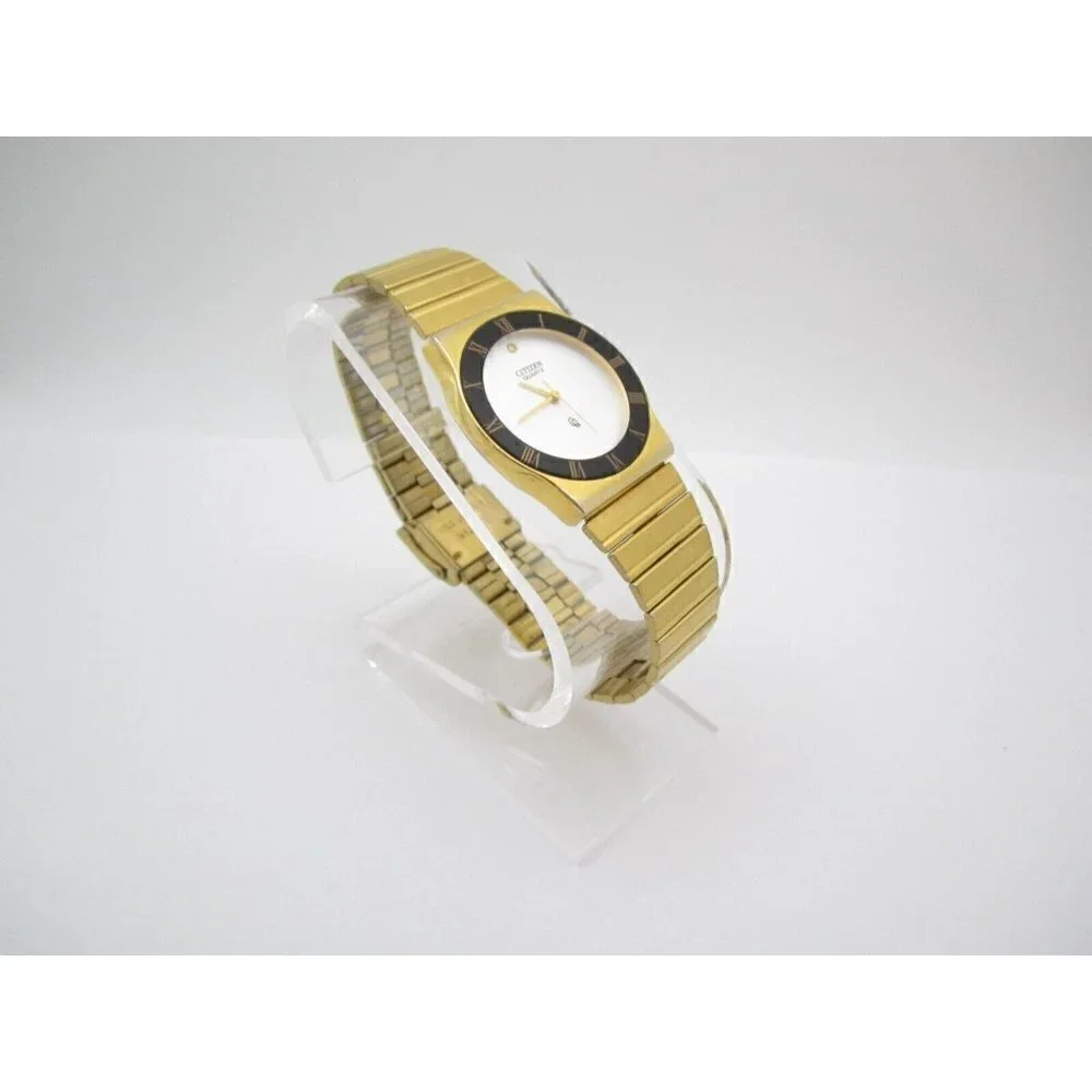 Vtg Women Citizen Quartz WR Analog 31mm Dial Causal Round Watch (G81) 6031